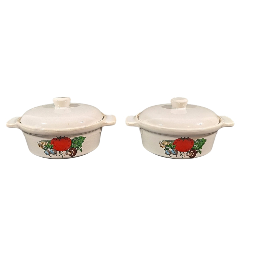 Vintage Tomato Ceramic Crock With Lid Set Of 2 Covered Soup Bowl Made in Japan